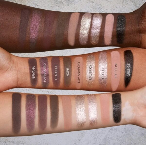 Huda Beauty Pretty Grunge 18W Eyeshadow Palette - Image 3
