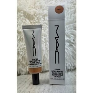 MAC
Mac Strobe Dewy Skin Tint 30ml