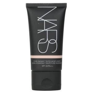 NARS                
                


                
                Pure Radiant Tinted Moisturizer SPF 30 - Groenland 50ml