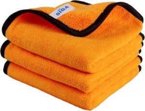 MR.SIGA Professional Premium Microfiber Towels for Household Cleaning, Dual-Sided Car Washing and Detailing Towels, Gold, 15.7 x 23.6 inch, 3 Pack