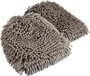 Amazon Basics Deluxe Microfiber Car Wash Mitt (2 Pack)