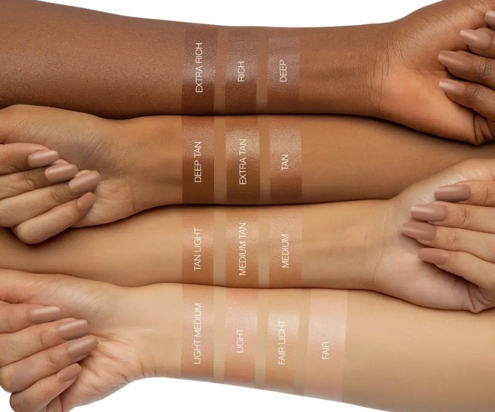 Huda Beauty GloWish Multi Dew Skin Tint Foundation 40ml