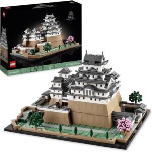 LEGO Architecture Himeji Castle, Collectible Model Building Kit for Adults, Idea for Fans of Creative Gardening and Japanese Culture, Relaxing 3D Puzzle or Desk Toy with Cherry Blossom Trees 21060