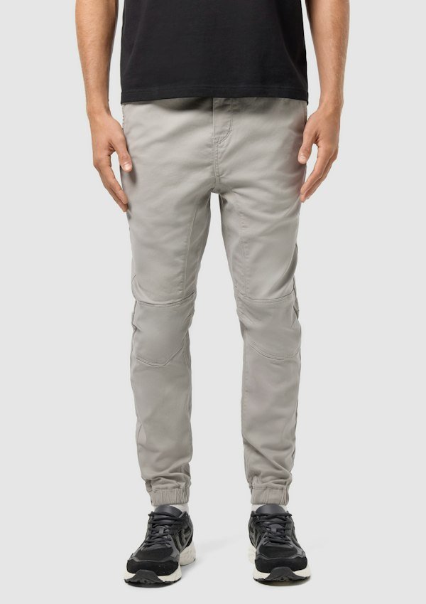 Colton Cuffed Pant