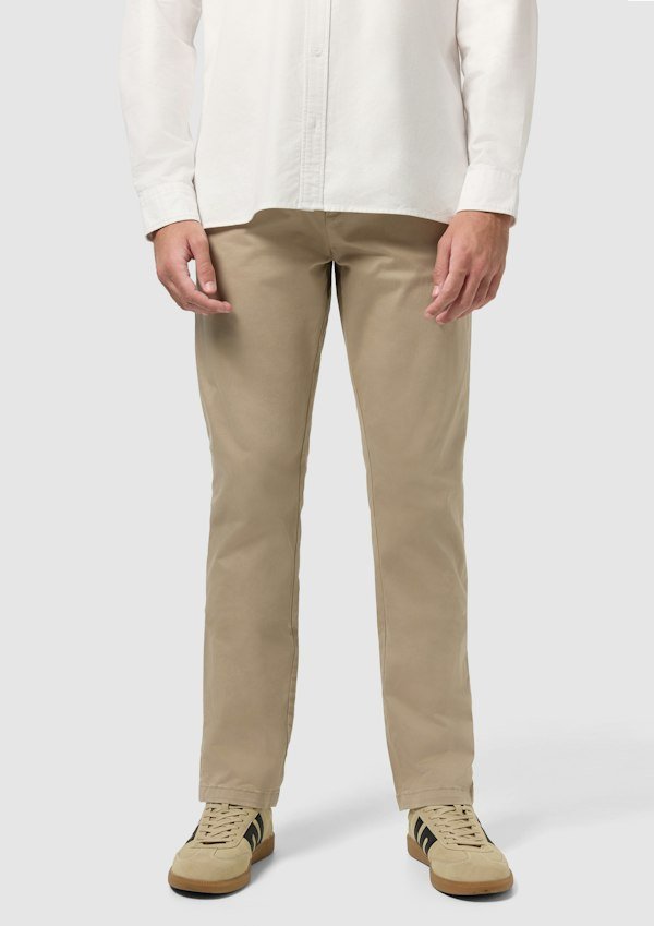 Platinum Slim Stretch Chino