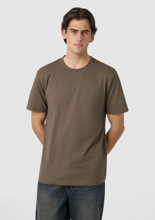 Essential Relaxed Crew Neck Tee