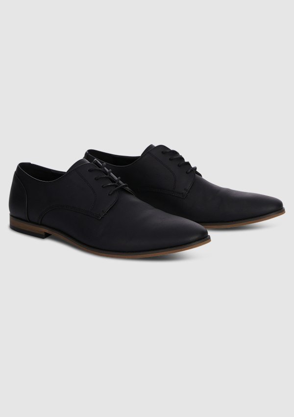 Kendrix Textured Shoe