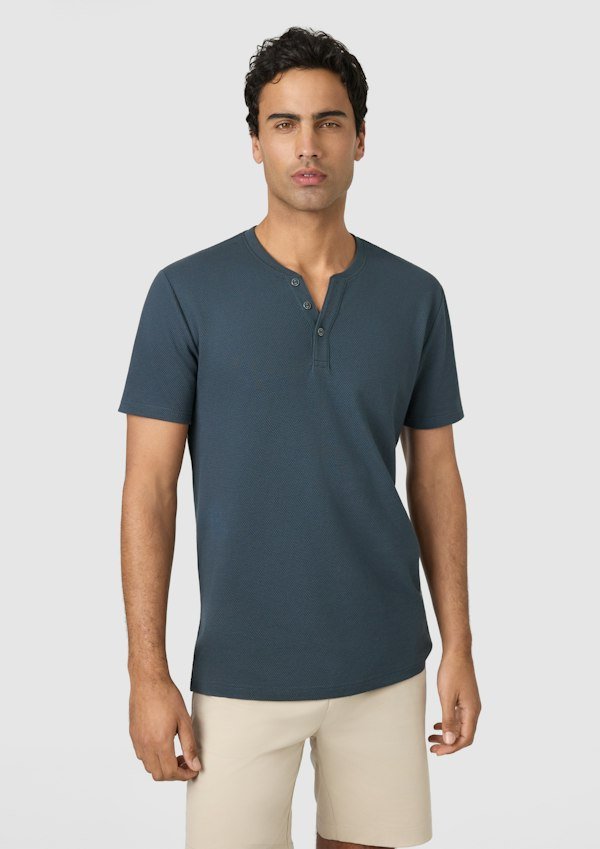 Pete Henley Tee