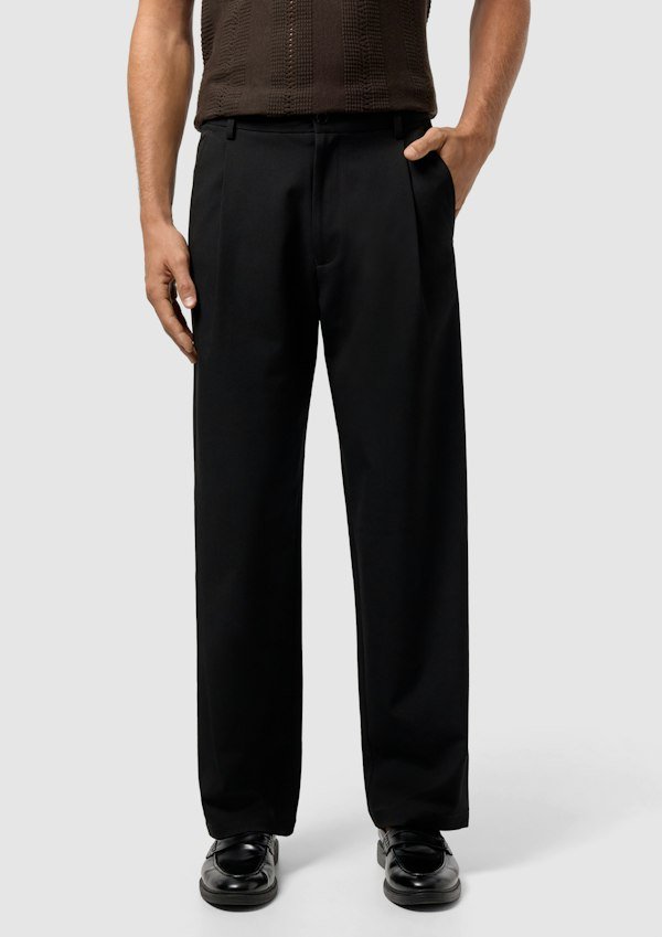 Hendon Pleated Stretch Pant