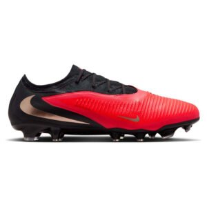 NikePhantom 6 Pro Firm-Ground Low-Top Men’s Football Boots