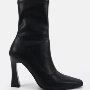 Novo HAYZE BLACK