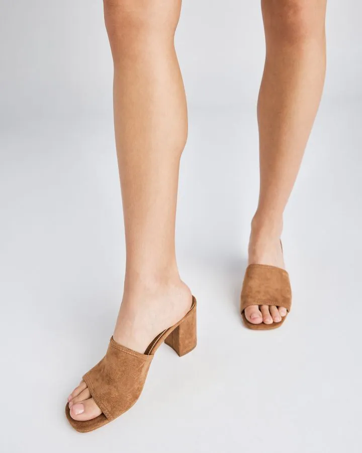 Novo NICOLE CARAMEL SUEDE